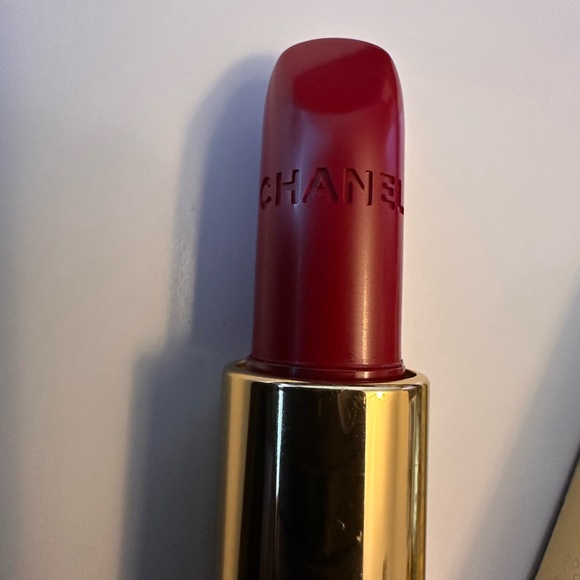 NIB CHANEL 💄 ROUGE ALLURE LE ROUGE INTENSE LUMINOUS LIP COLOR LIP STICK PIRATE - Picture 4 of 5